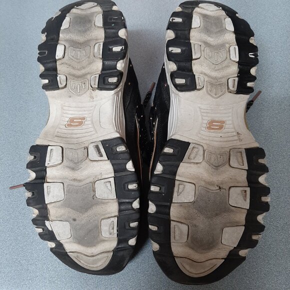Skechers DeLites Athletic Shoes; Good Condition; Size 10 Women's; Gently Worn - Picture 5 of 5